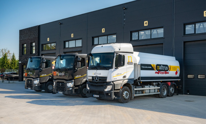 naftrus-autoservisas-boksai-9df8ded877af310e9b7f78a39fa68aac.jpg
