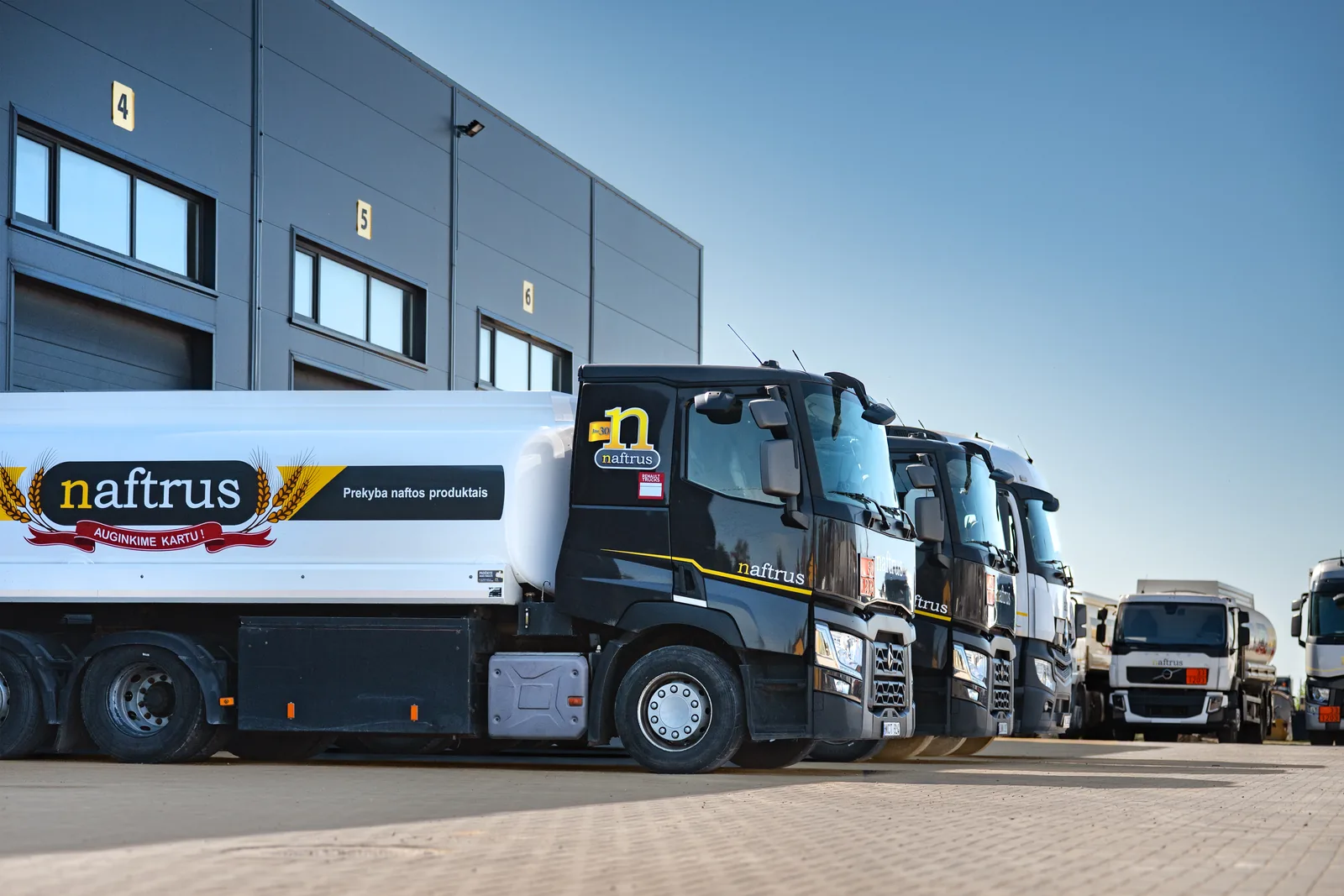 Naftrus naftos produktų transportas